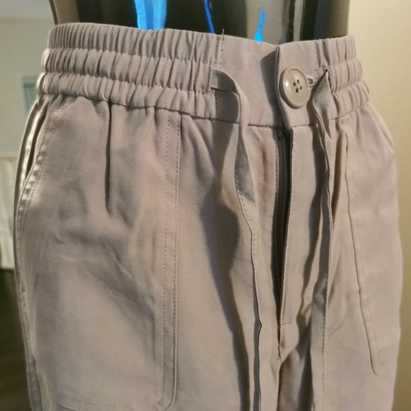 Tahari Jogger Pants (Tan) - Picture 5 of 8